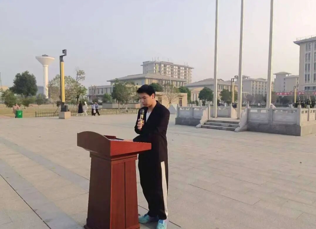 正在上傳... 正在上傳...