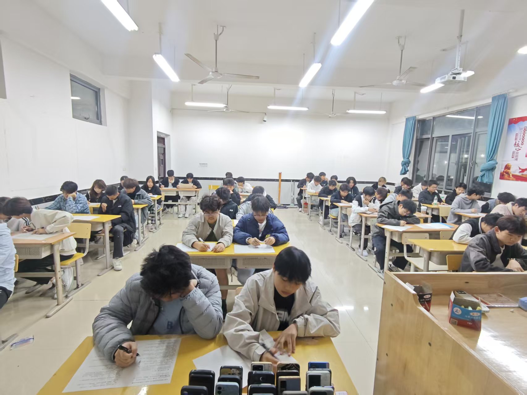 1767670903709508.jpg 17f631c75f46bd96e3a899a4461925e0.jpg